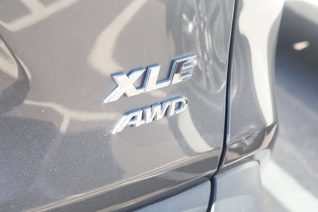 Used 2024 Toyota RAV4 XLE w/ Convenience Package AWD/4WD image 17