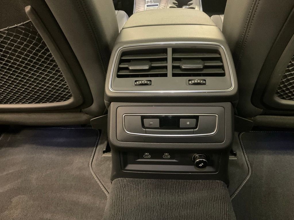 Used 2024 Audi A6 Premium Plus image 34