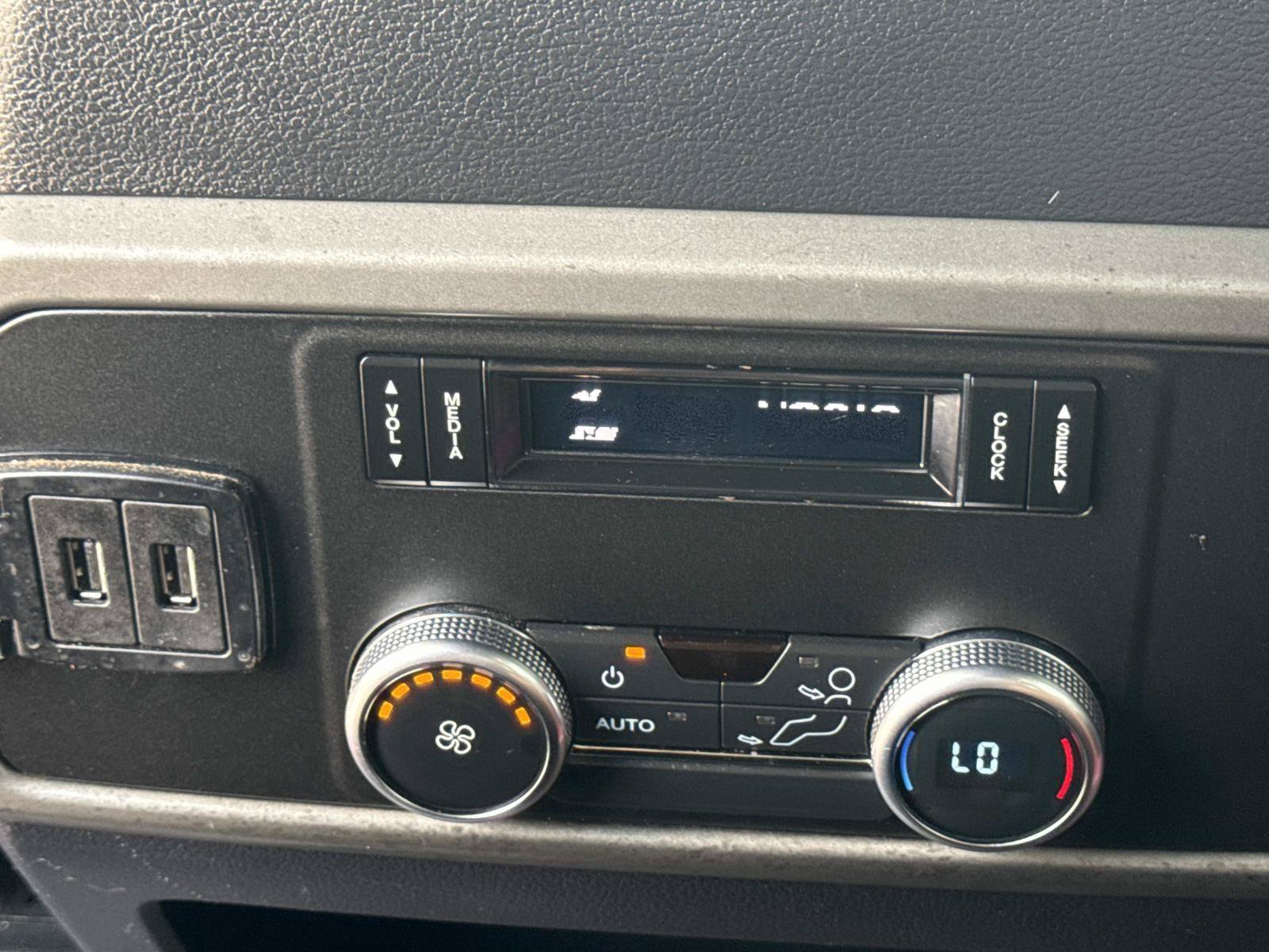 Used 2020 Ford Expedition XLT AWD/4WD image 33