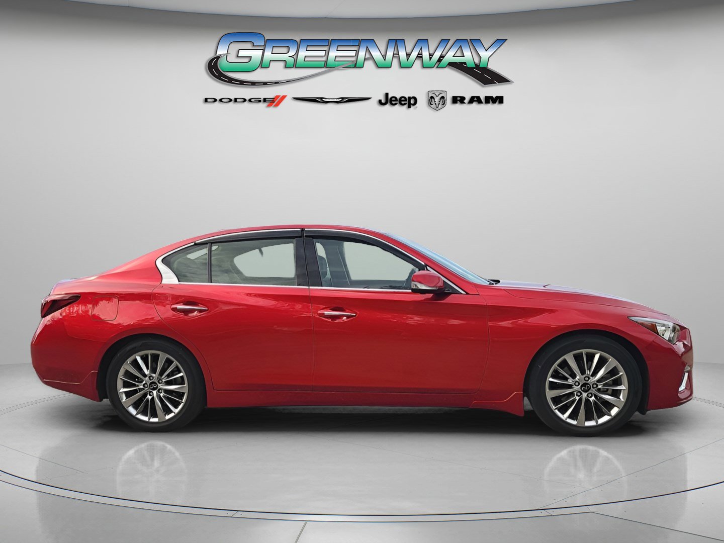 Used 2021 INFINITI Q50 Luxe w/ Seat & Sound Package image 4