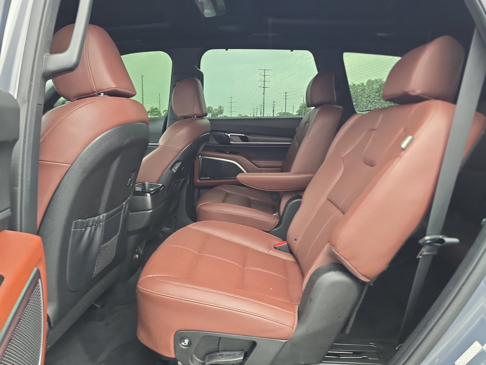 Used 2023 Kia Telluride SX FWD image 13