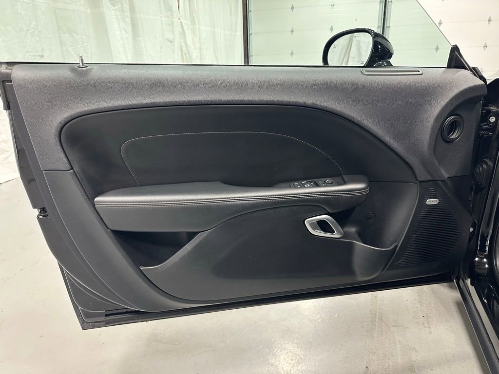 Used 2017 Dodge Challenger GT w/ Driver Convenience Group AWD/4WD image 8