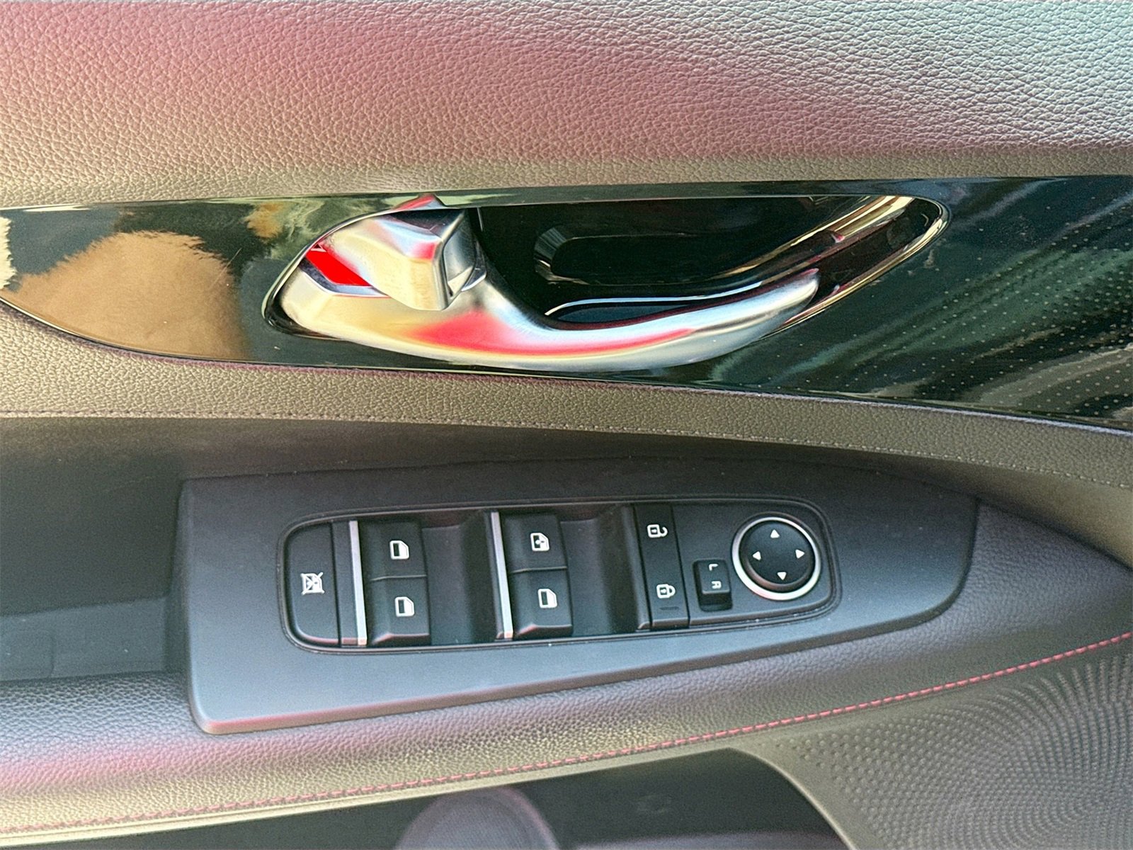 Used 2022 Kia Forte GT image 18