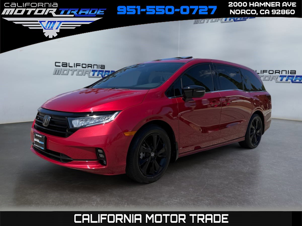 Used 2024 Honda Odyssey Sport image 1