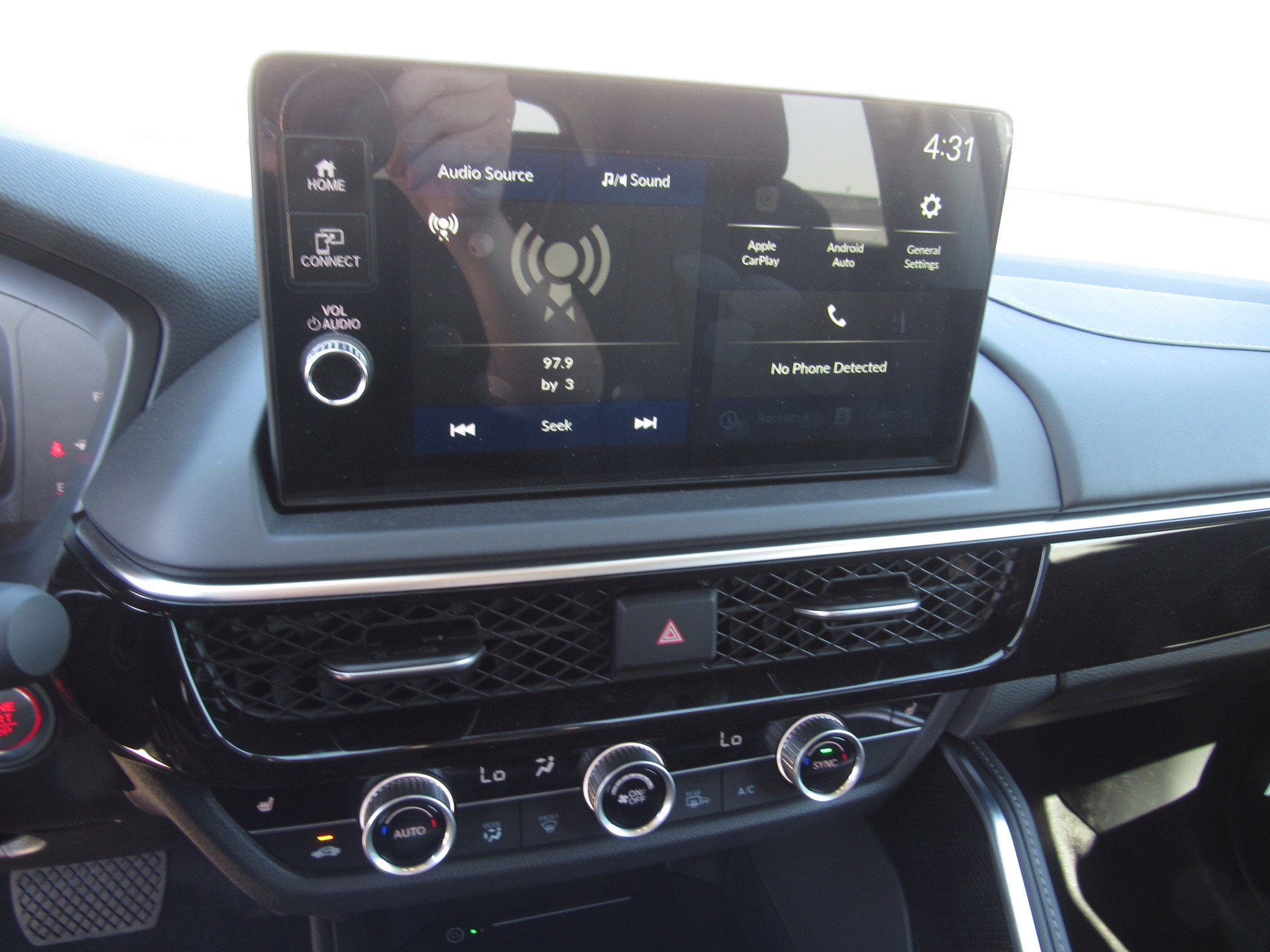 Certified 2025 Acura ADX FWD image 21