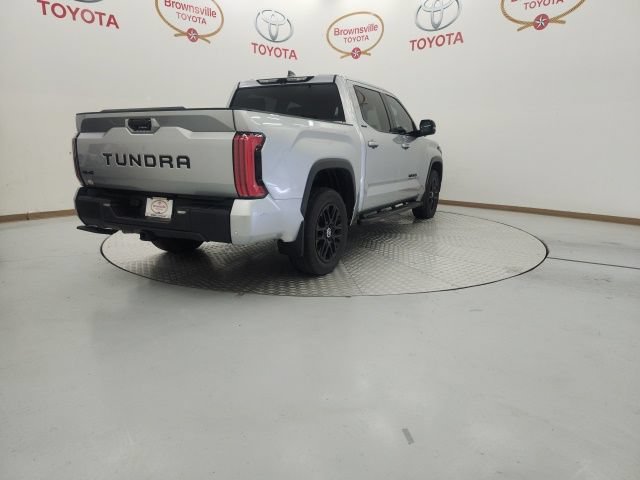 Used 2024 Toyota Tundra Limited AWD/4WD image 8