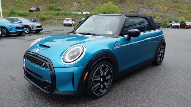 Used 2024 MINI Cooper S w/ Seaside Edition FWD image 8