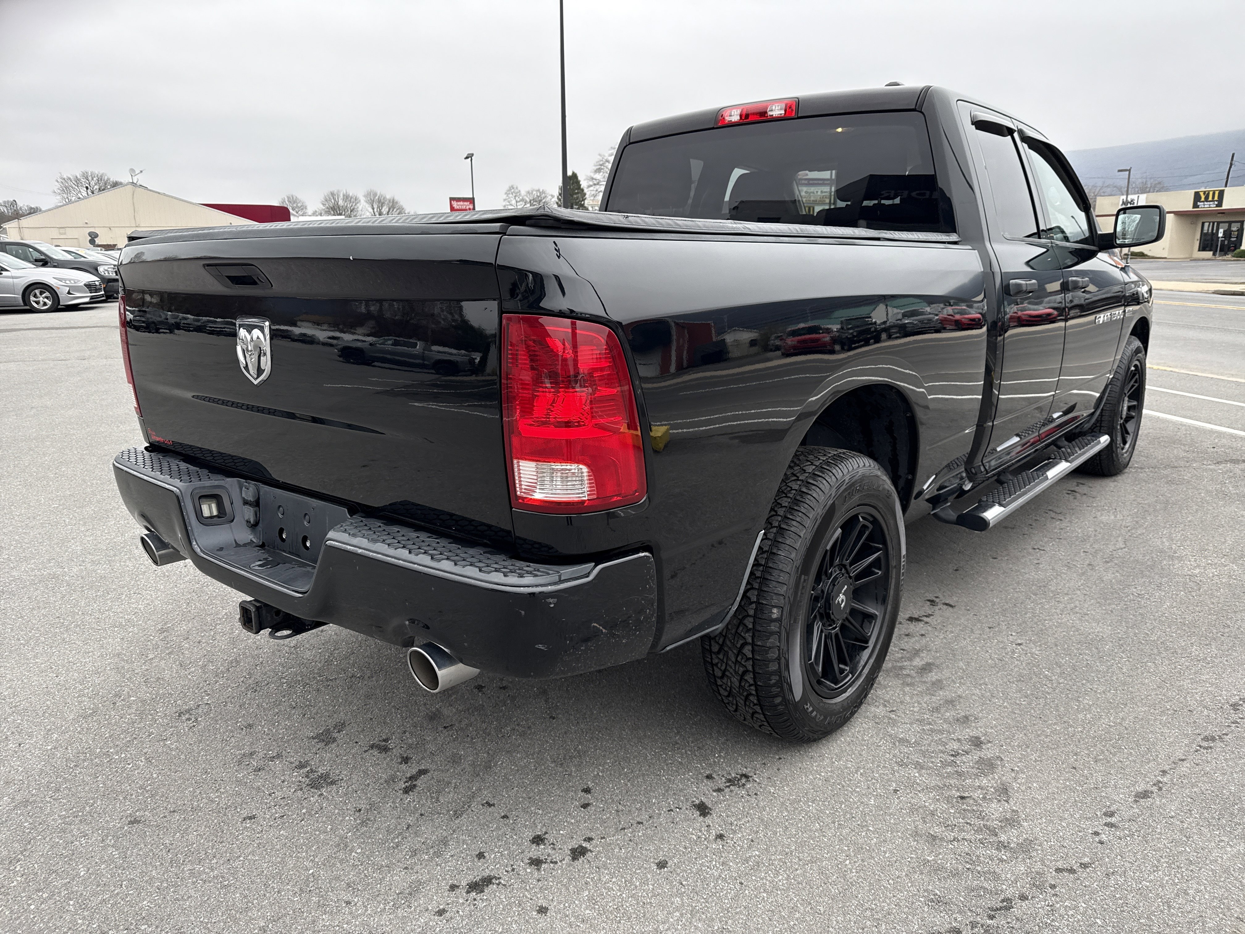 Used 2012 RAM 1500 Express image 3