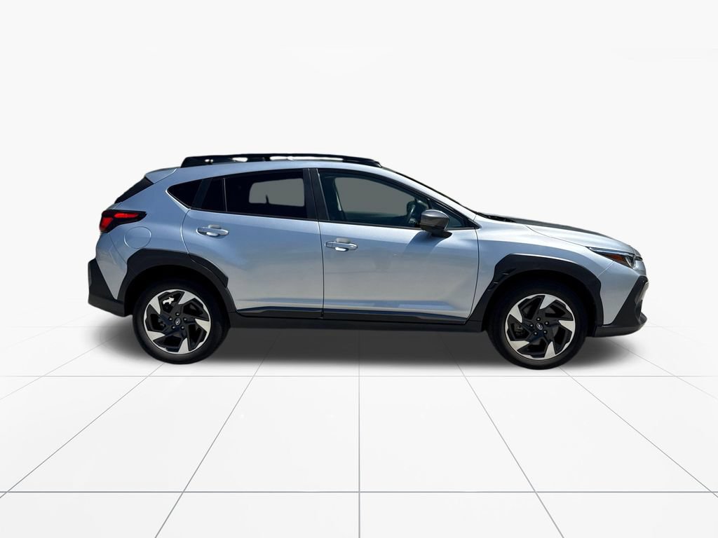 Used 2024 Subaru Crosstrek 2.5i Limited w/ Crosstrek Mirror Package AWD/4WD image 9