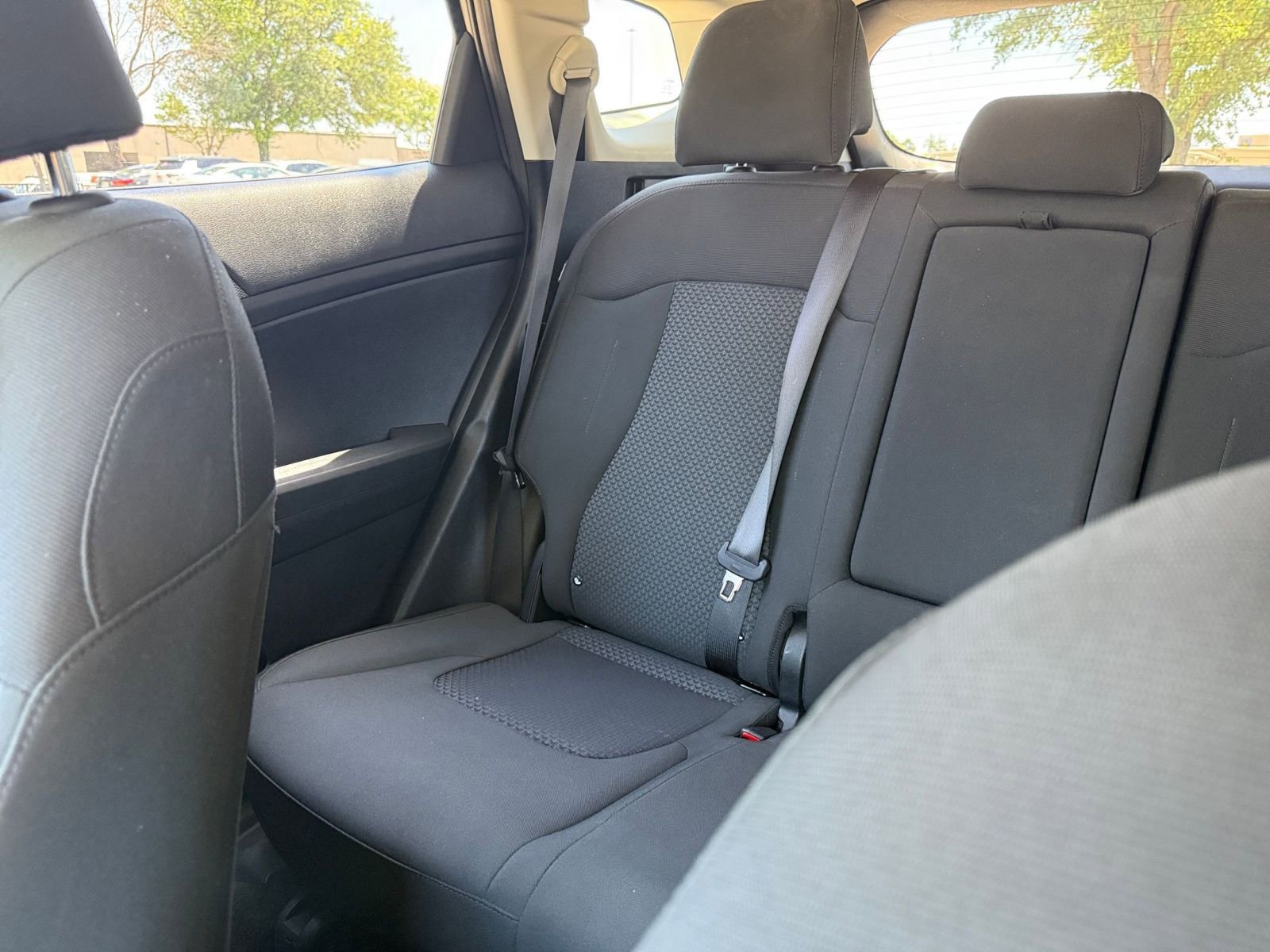 Used 2025 Kia Sportage LX FWD image 39