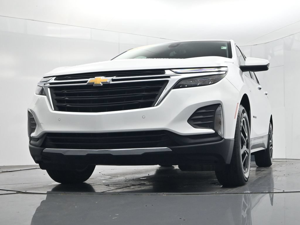 Used 2024 Chevrolet Equinox LT FWD image 39