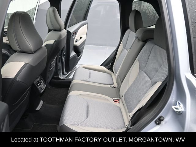 Used 2025 Subaru Forester Premium AWD/4WD image 12