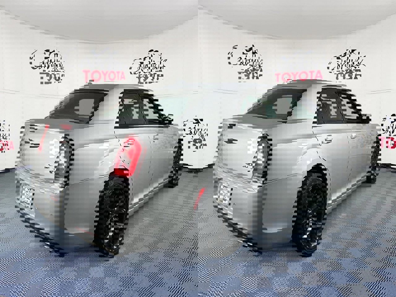 Used 2023 Chrysler 300 S image 7