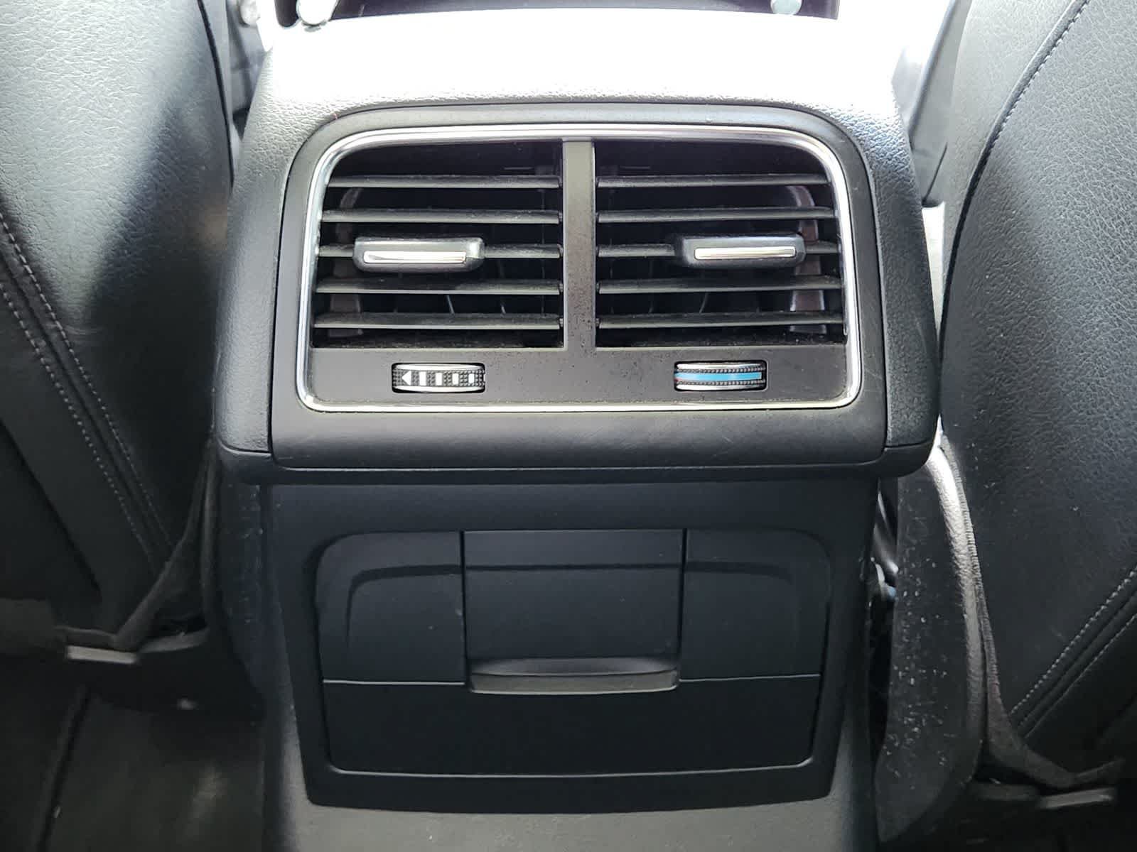 Used 2013 Audi Q5 3.0T Prestige w/ Prestige Pkg AWD/4WD image 29