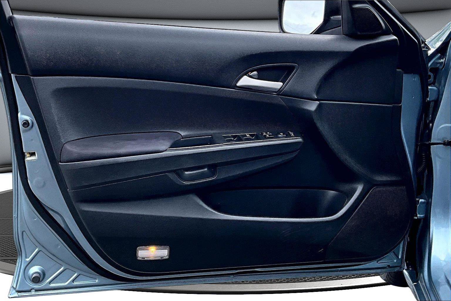 Used 2012 Honda Accord LX image 18