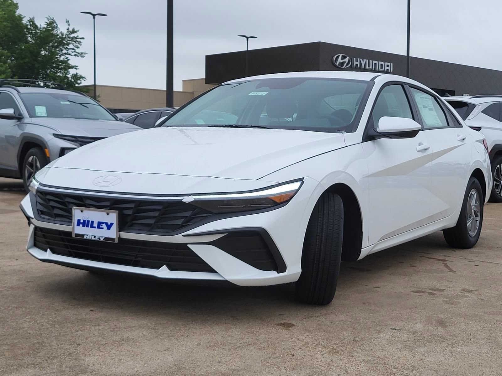 New 2026 Hyundai Elantra Sport FWD image 23