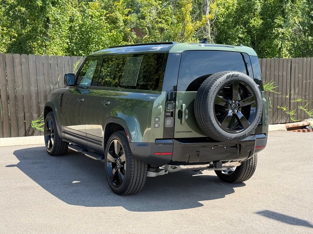 New 2026 Land Rover Defender 110 S AWD/4WD image 3