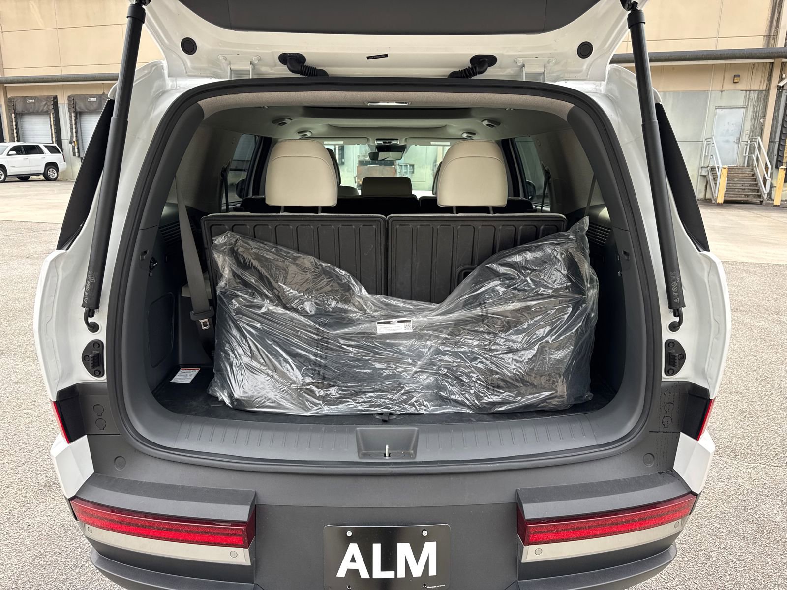 Used 2025 Hyundai Santa Fe Limited image 18