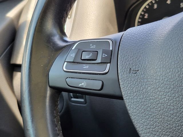 Used 2016 Volkswagen Tiguan SE AWD/4WD image 15