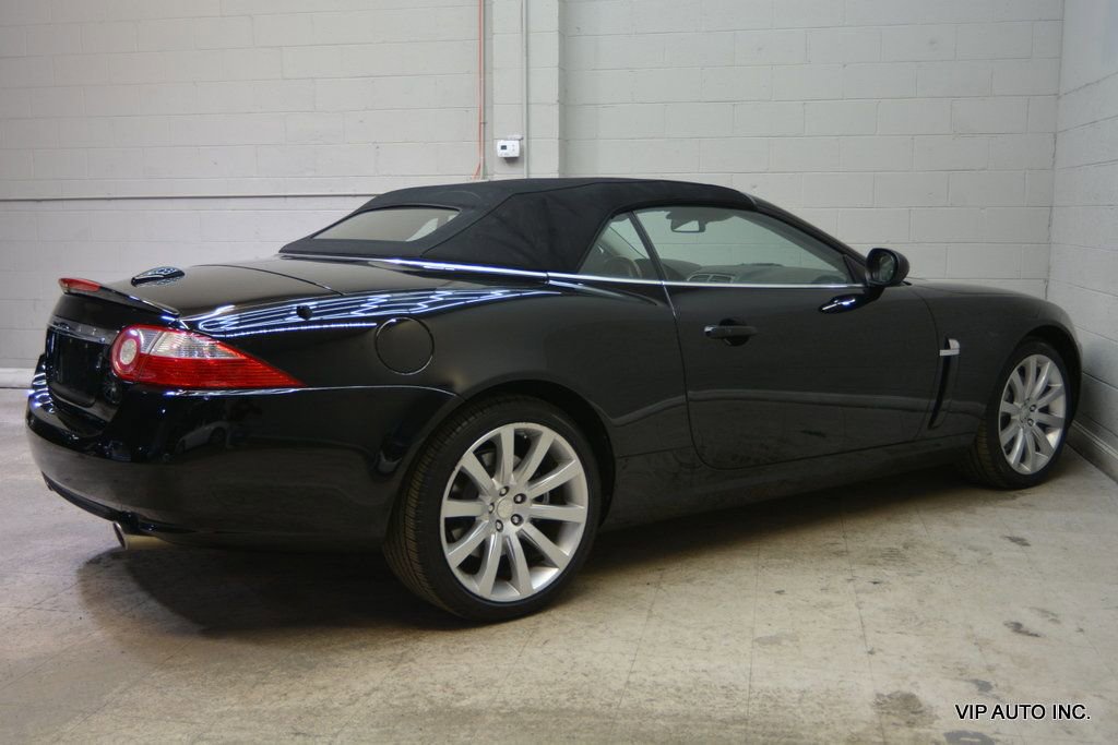 Used 2007 Jaguar XK Convertible image 26