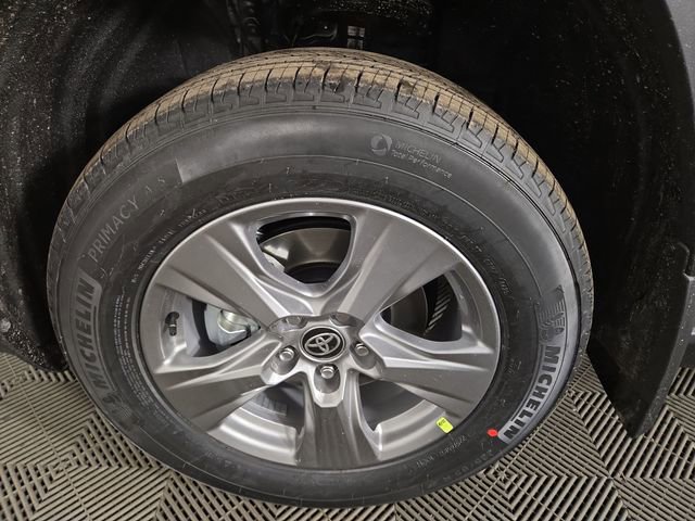 New 2025 Toyota RAV4 XLE image 12