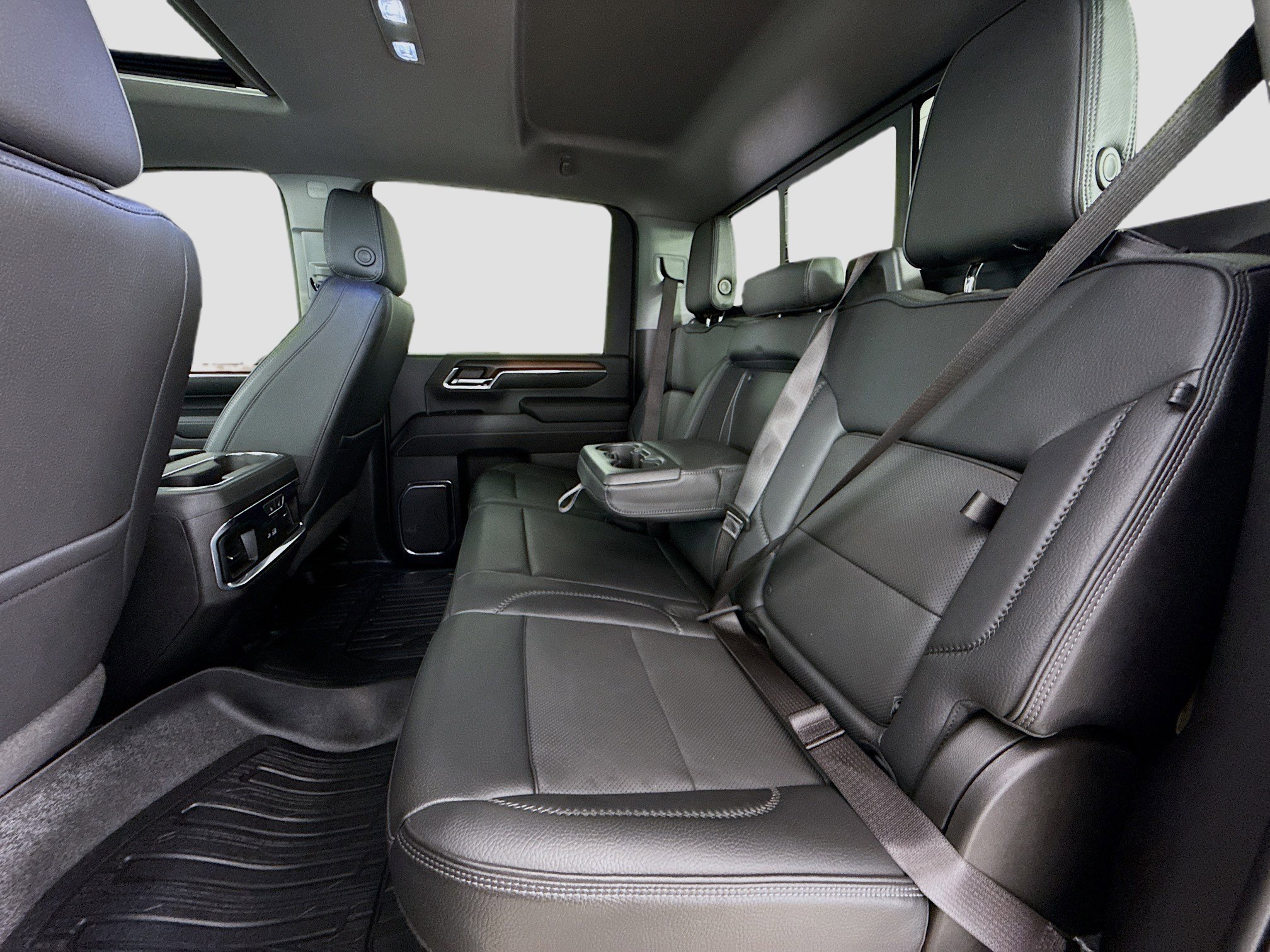 Used 2024 GMC Sierra 2500 Denali w/ Denali Reserve Package image 26