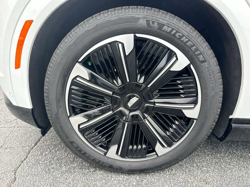 Used 2025 Cadillac Escalade IQ Sport 2 image 12