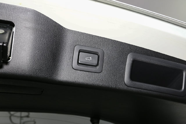 Used 2025 MAZDA CX-5 AWD 2.5 S w/ Preferred Package image 12
