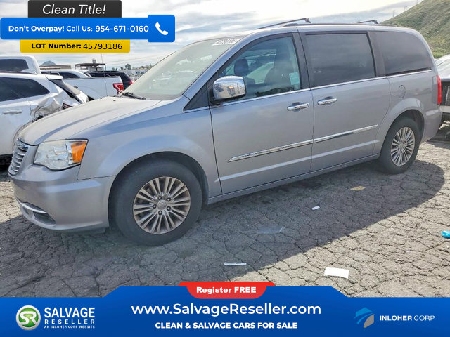 Used 2015 Chrysler Town & Country Touring-L w/ Driver Convenience Group image 1