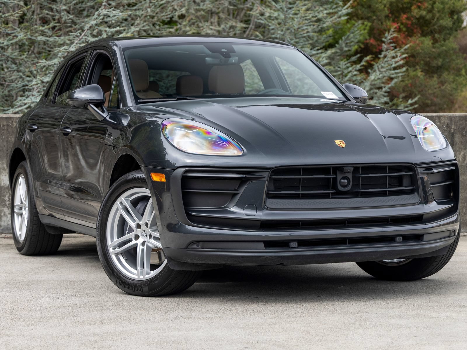 Certified 2023 Porsche Macan AWD/4WD image 6