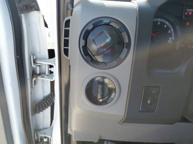 Used 2014 Ford E-250 and Econoline 250 w/ Commercial Cargo Van Package image 14