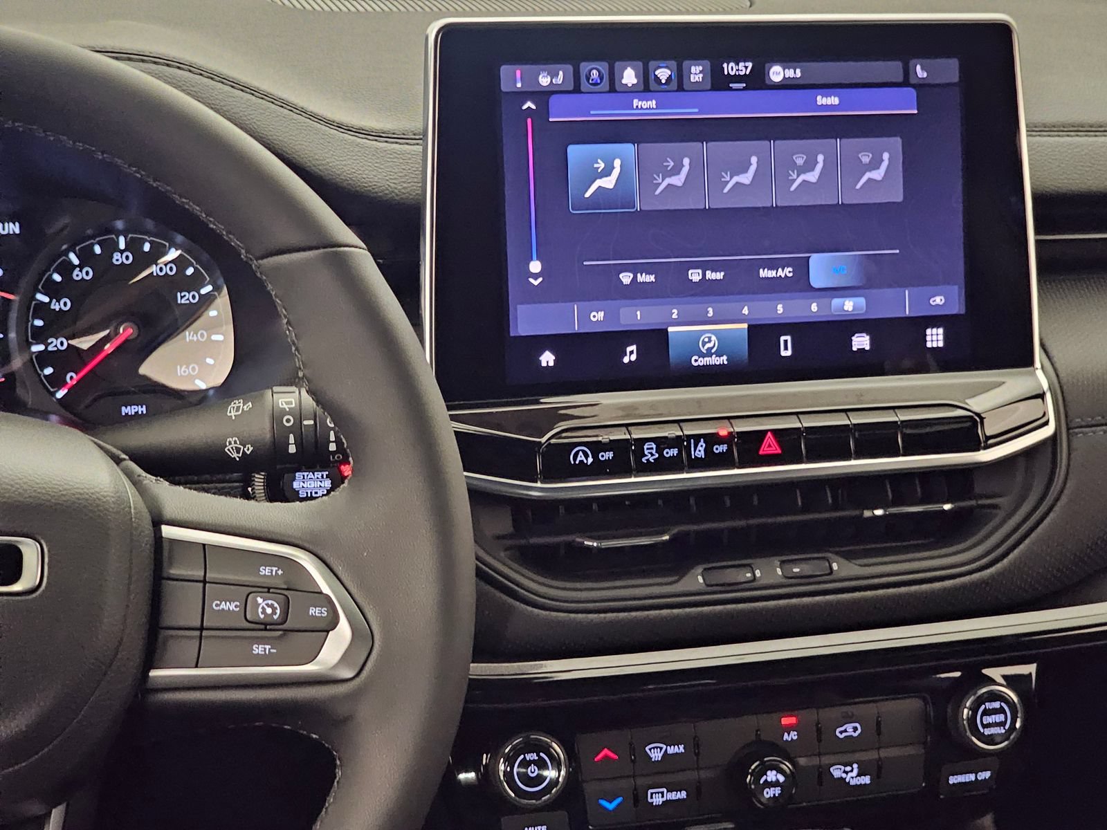 New 2026 Jeep Compass Latitude AWD/4WD image 9