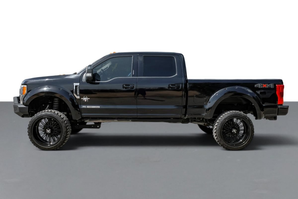 Used 2019 Ford F250 Lariat w/ Lariat Ultimate Package AWD/4WD image 9