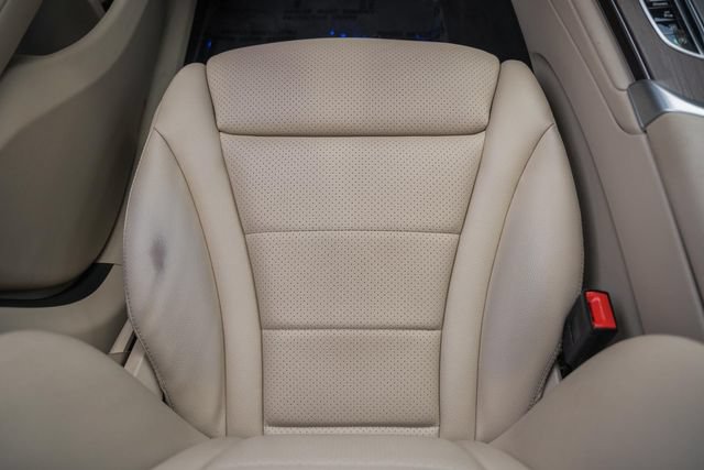 Certified 2022 Mercedes-Benz GLC 300 4MATIC w/ Premium Package Lite image 31