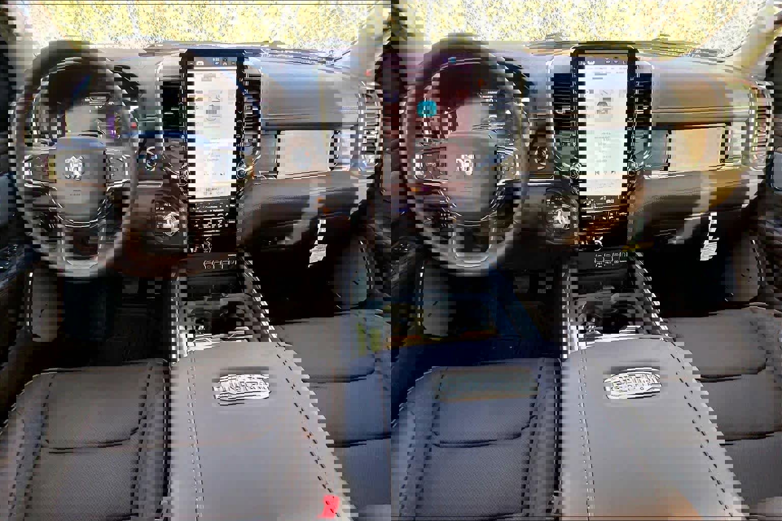 New 2026 RAM 1500 Limited w/ Trailer Tow Group image 5