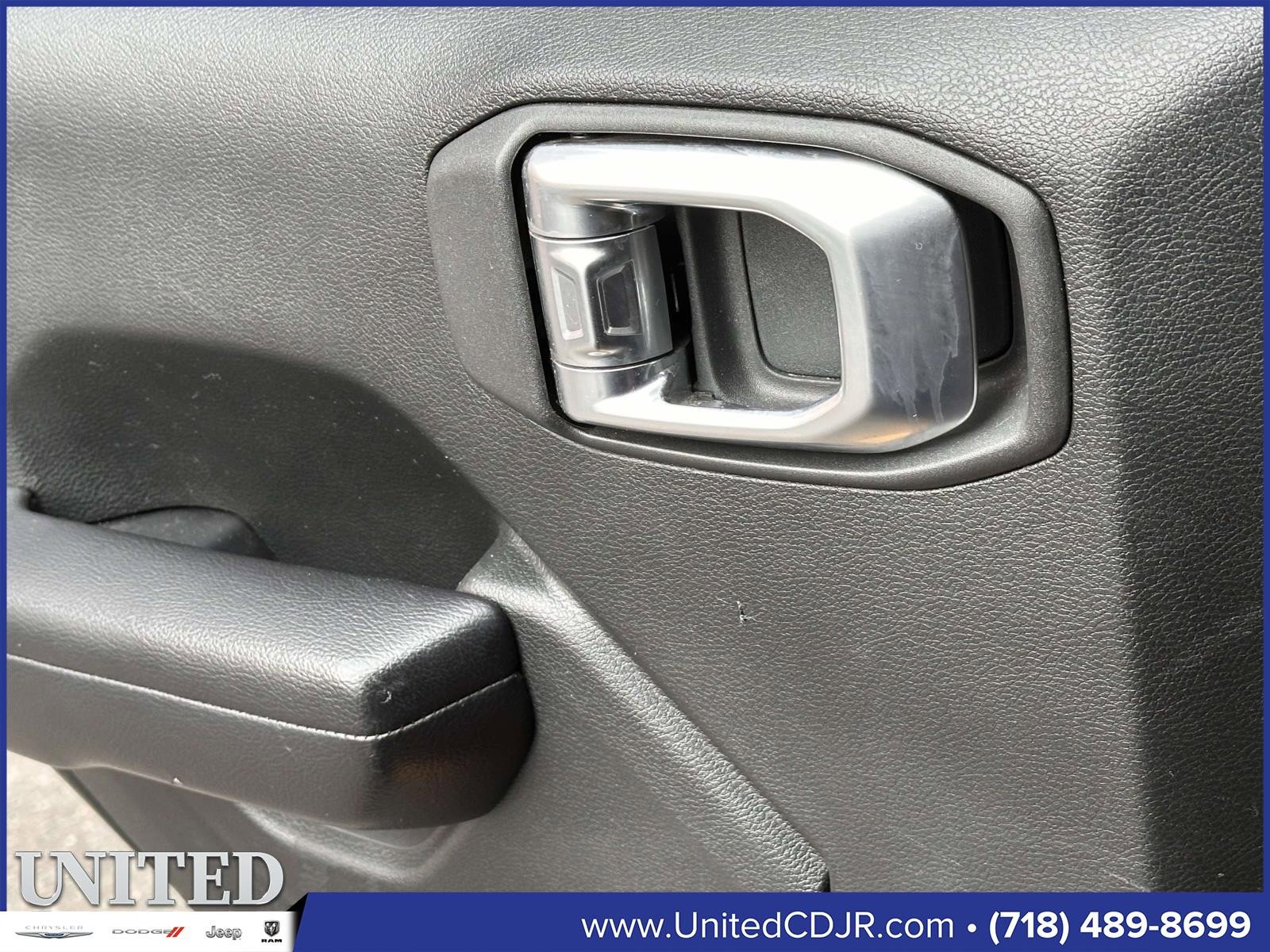 Used 2019 Jeep Wrangler Unlimited Sport S image 22