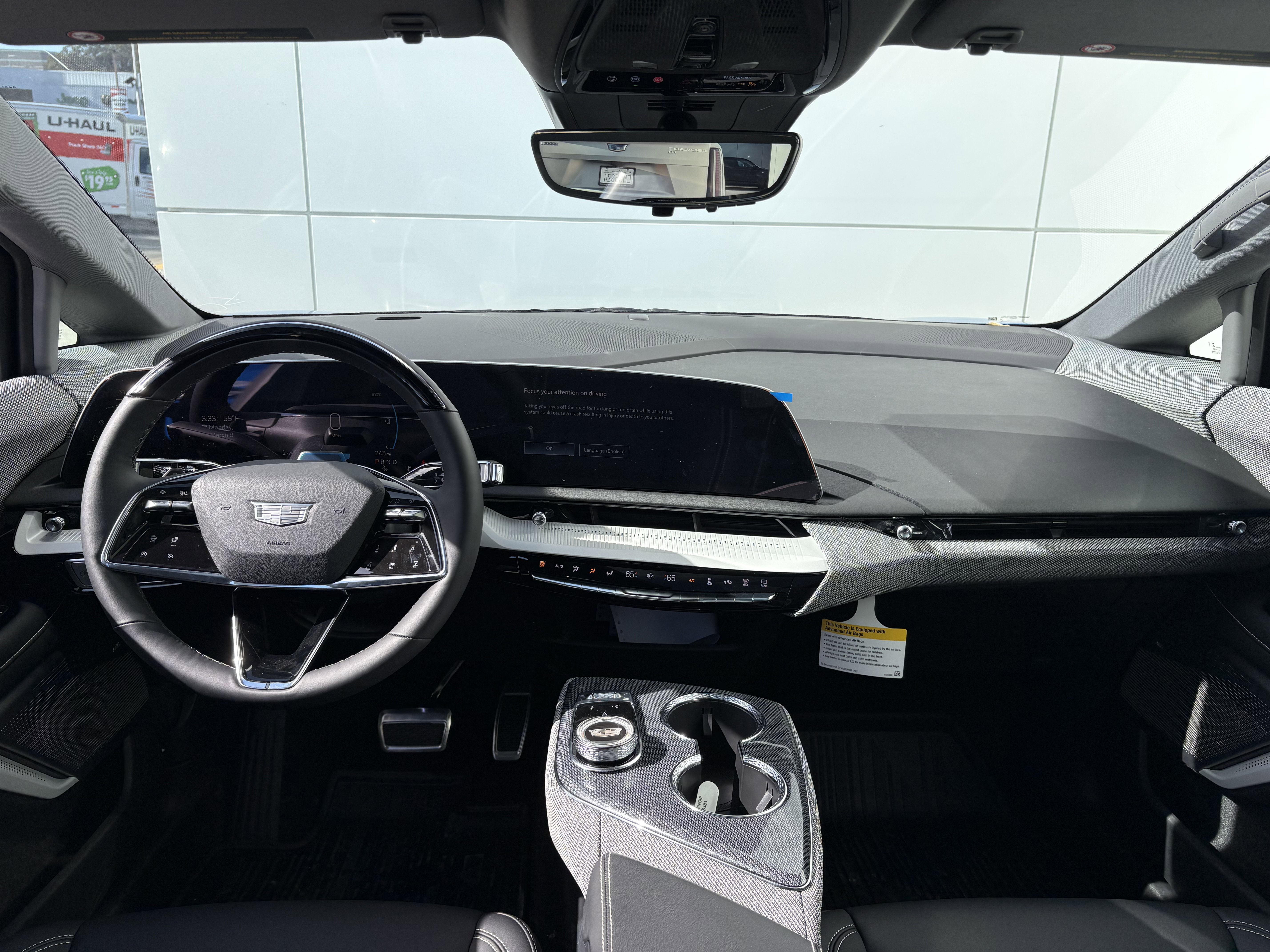 New 2025 Cadillac Optiq Luxury 1 image 19