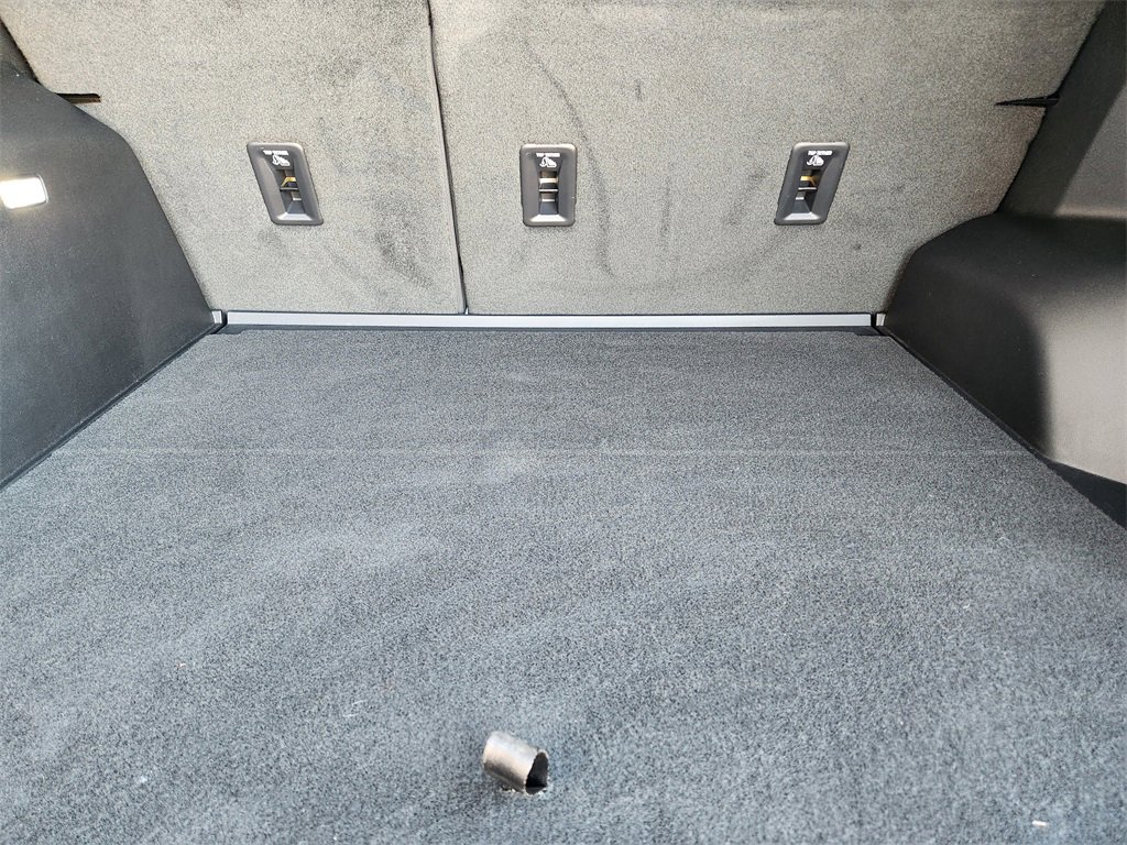 Used 2025 Chevrolet Equinox ACTIV w/ Safety and Technology Package image 23