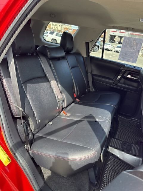 Certified 2020 Toyota 4Runner TRD Off-Road Premium w/ Moonroof Package AWD/4WD image 10