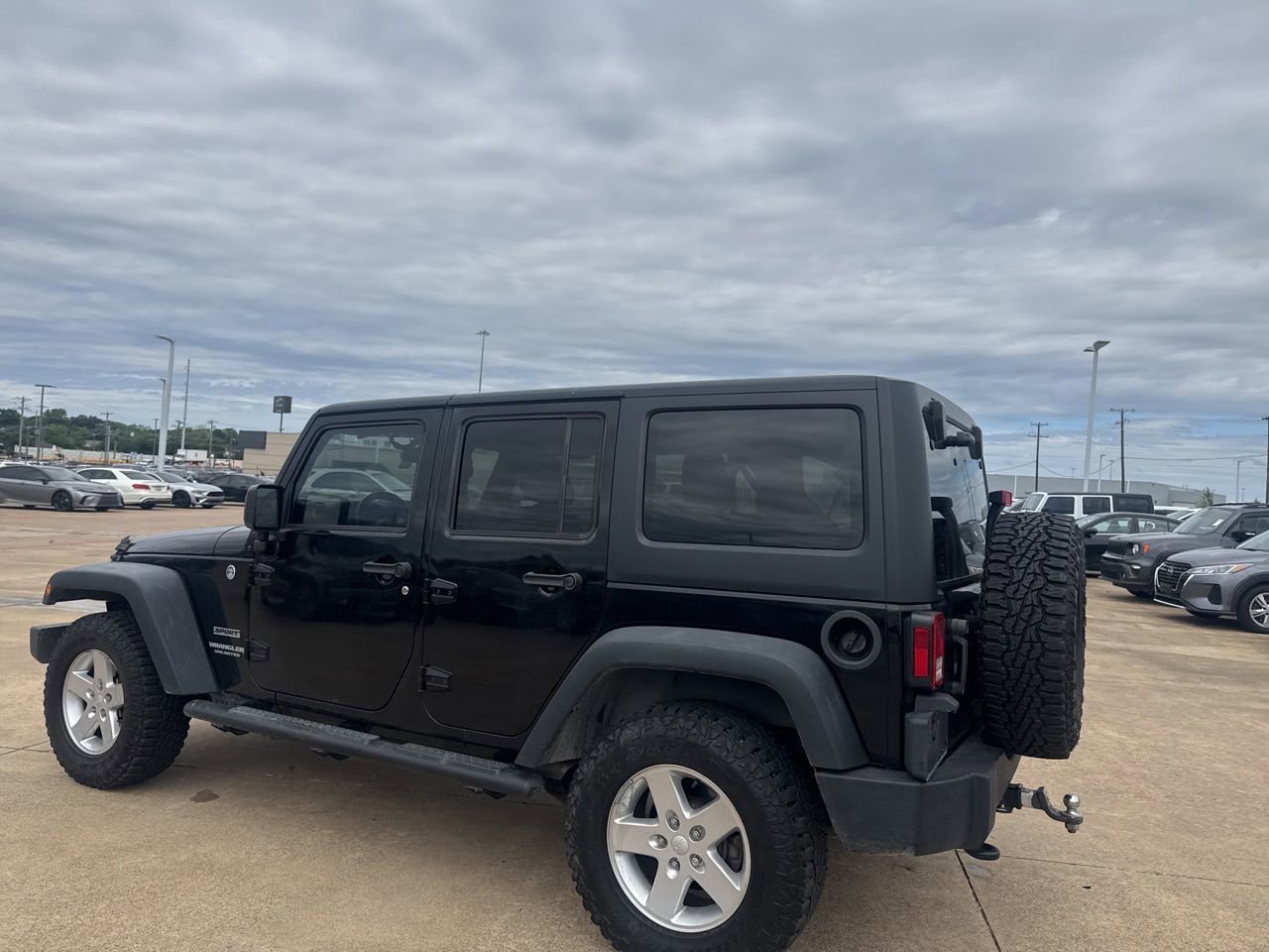 Used 2015 Jeep Wrangler Unlimited Sport w/ Quick Order Package 24S AWD/4WD image 13