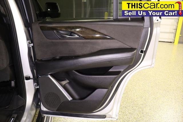 Used 2017 Cadillac Escalade Platinum image 30