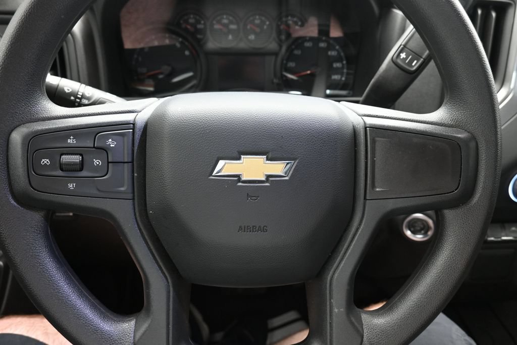 Used 2025 Chevrolet Silverado 1500 Custom AWD/4WD image 35