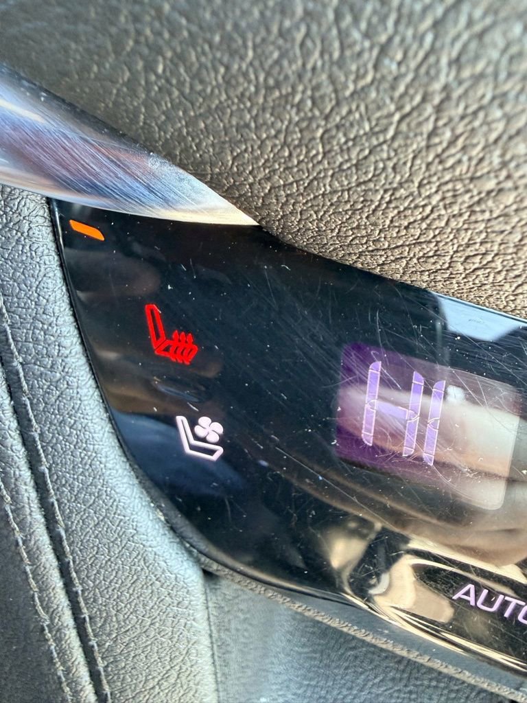 Used 2022 Cadillac XT5 Sportv w/ Technology Package image 23