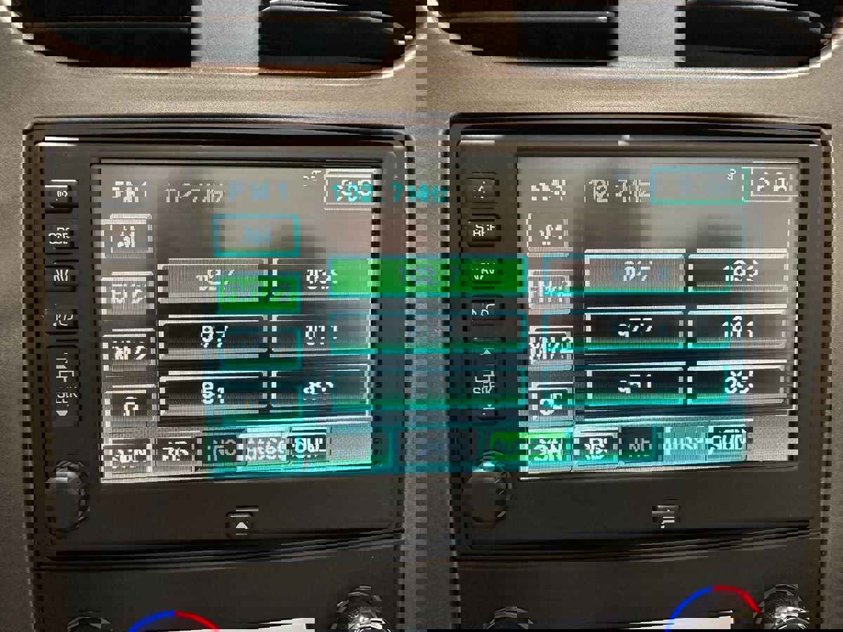 Used 2006 Chevrolet Corvette Convertible w/ Preferred Equipment Group image 33