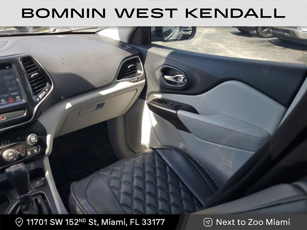 Used 2020 Jeep Cherokee Limited image 16