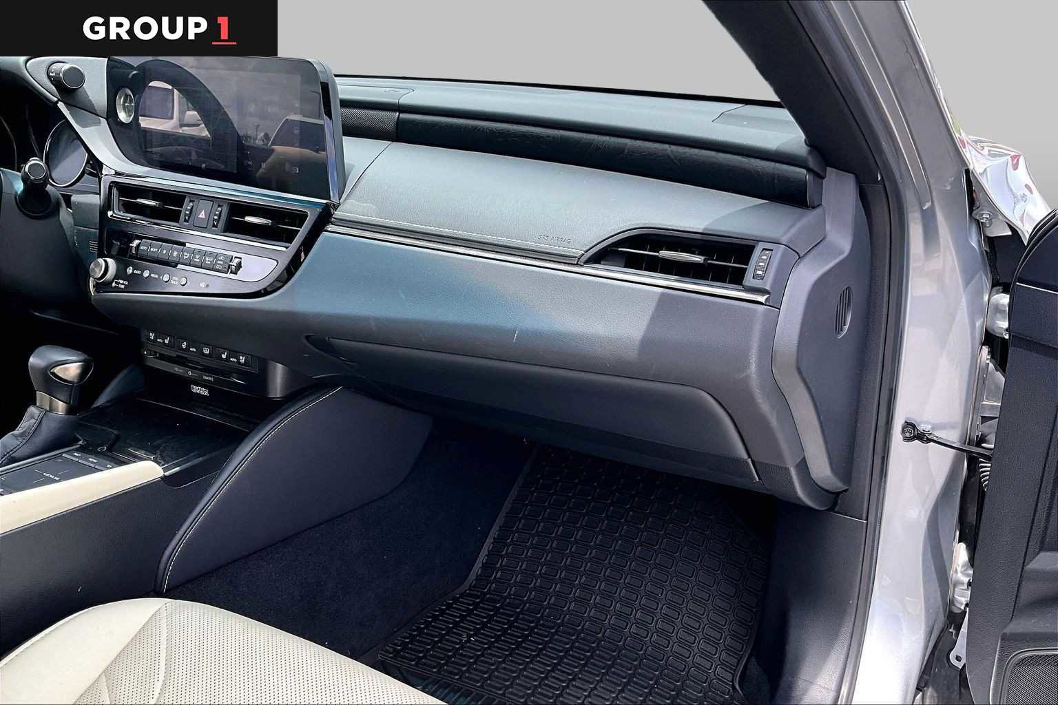 Certified 2022 Lexus ES 350 w/ Luxury Package FWD image 16