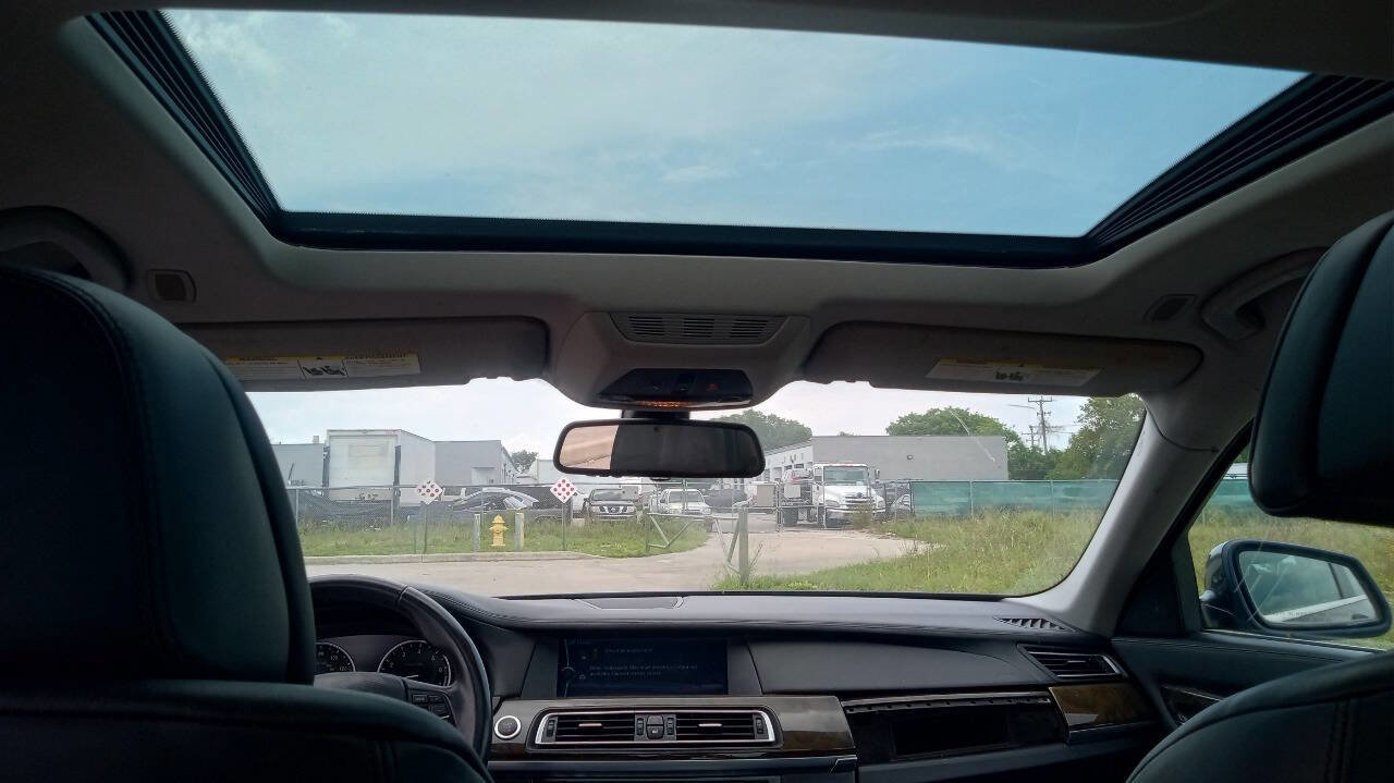 Used 2012 BMW 740Li image 15