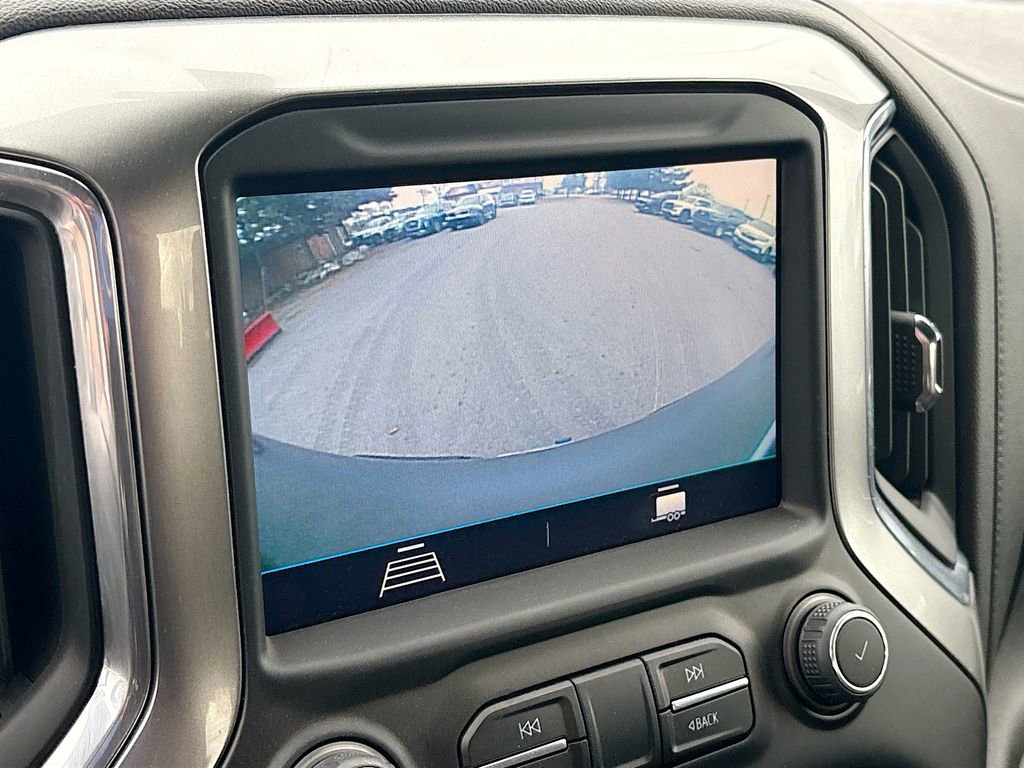 Used 2022 Chevrolet Silverado 1500 Limited LT AWD/4WD image 13
