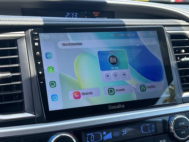 Used 2018 Toyota Highlander XLE w/ Carpet Mat Package (TMS) FWD image 25
