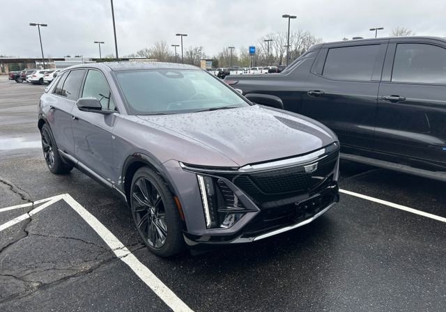 Certified 2024 Cadillac Lyriq Sport w/ LPO, Floor Liner Package AWD/4WD image 2